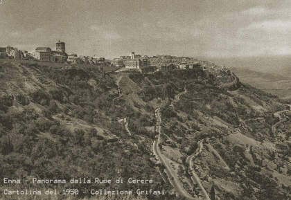Enna - Veduta dalla Rupe di Cerere - Cartolina del 1950 - prop. Grifasi - inserita il 04/12/01