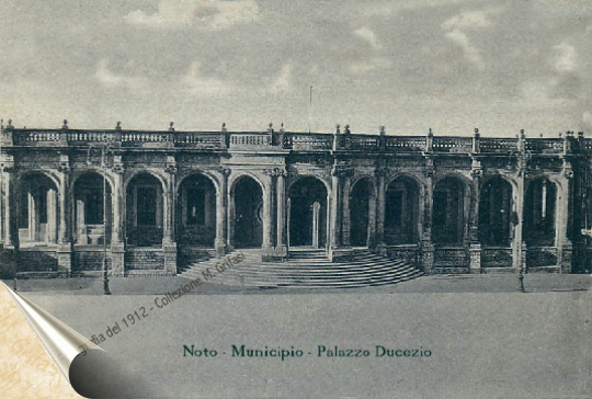 Palazzo Ducezio - Municipio nel 1912