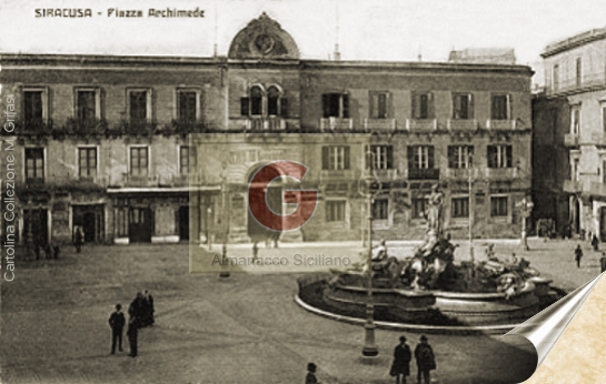 Siracusa - Piazza Archimede nel 1910 circa - fotografia del 1910 - inserita il 07/11/99