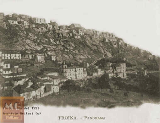 Troina  nel 1921 (fotografia inserita 19/11/01)