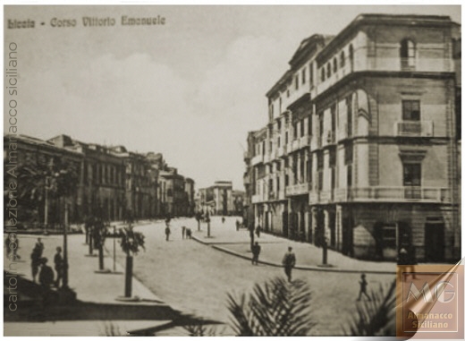 Licata - Via Vitt. Emanuele - fotografia del 1931 - inserita 9/11/97